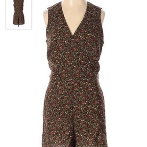 NWT Abercrombie floral romper with tie